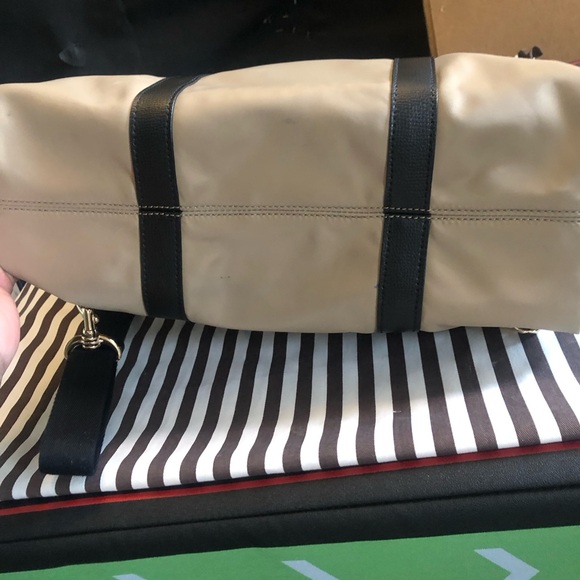 Henri Bendel Large Jetsetter Handbag/backpack - Picture 8 of 13